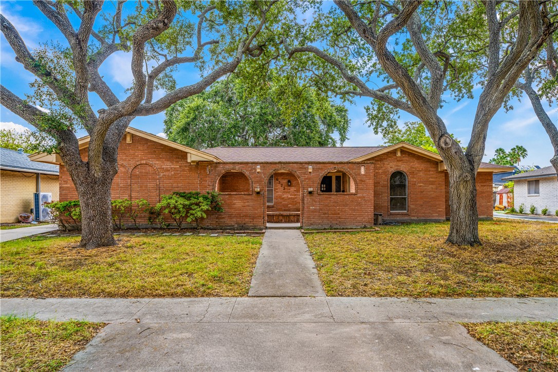6322 Boca Raton Drive Corpus Christi TX 78413
