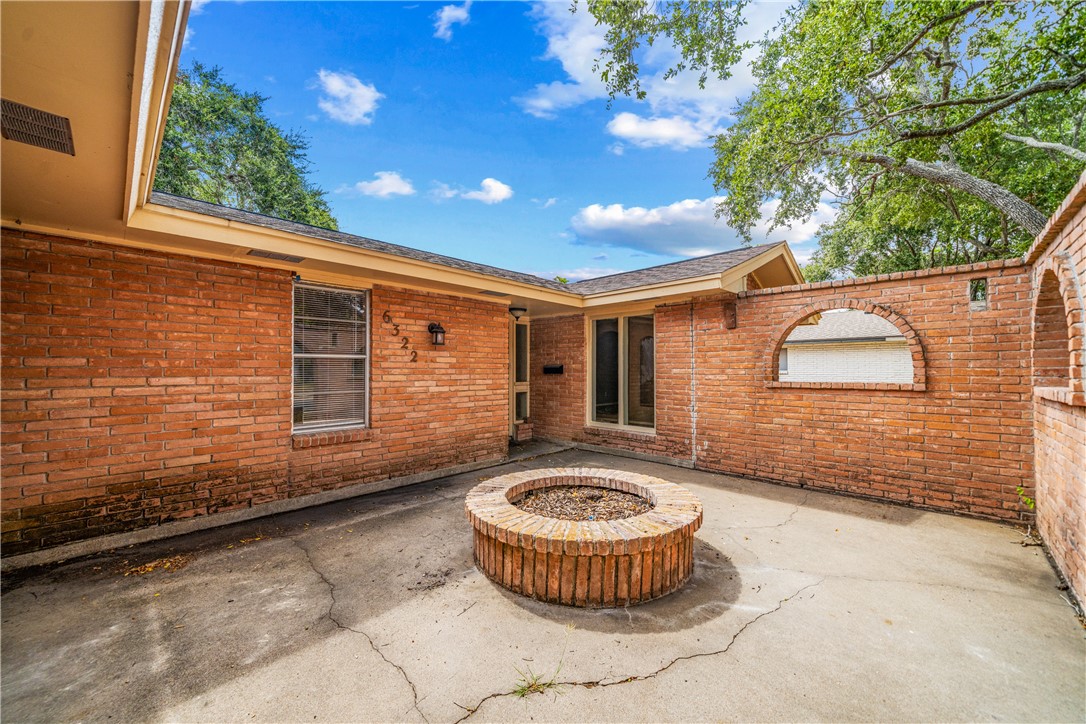 6322 Boca Raton Drive Corpus Christi TX 78413