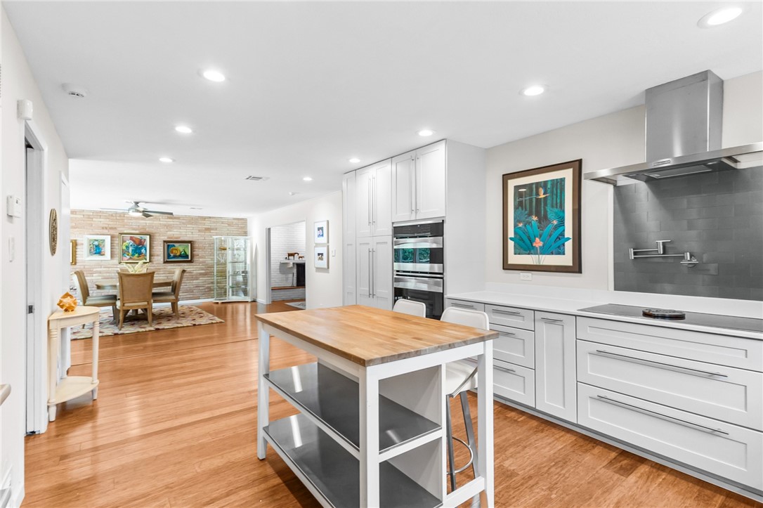 221 Ocean View Place Corpus Christi TX 78411