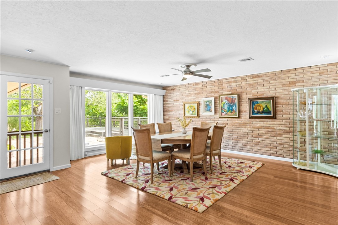 221 Ocean View Place Corpus Christi TX 78411