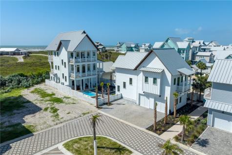 165 Triton Port Aransas TX 78373