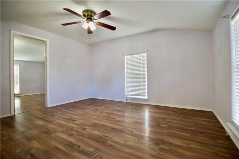 808 E Lott Street Beeville TX 78102
