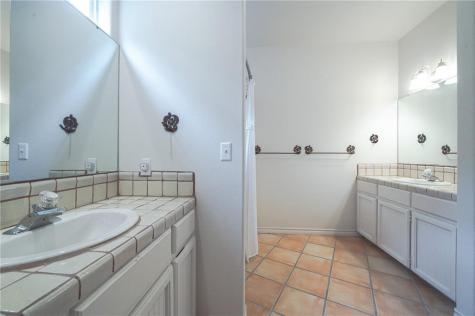 610 Bent Tree Street Rockport TX 78382