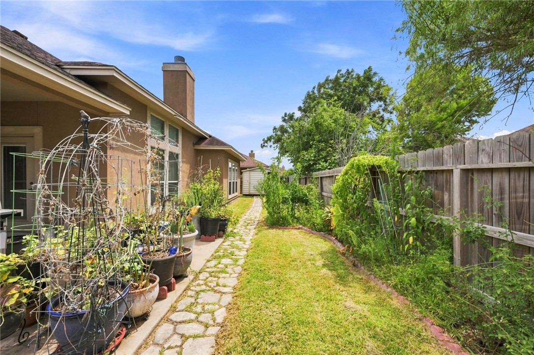 8217 Azimuth Court Corpus Christi TX 78414