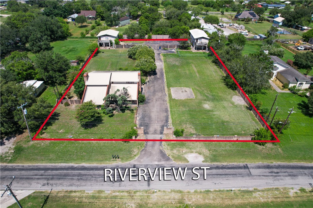 5335 E Riverview Drive Robstown TX 78380