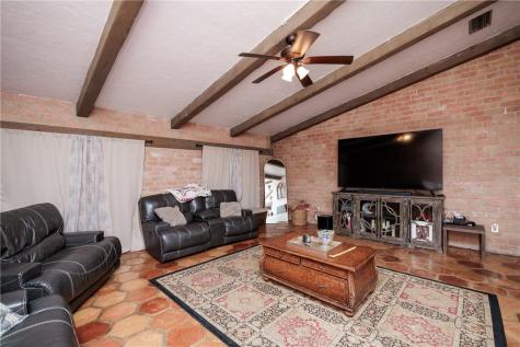 5335 E Riverview Drive Robstown TX 78380