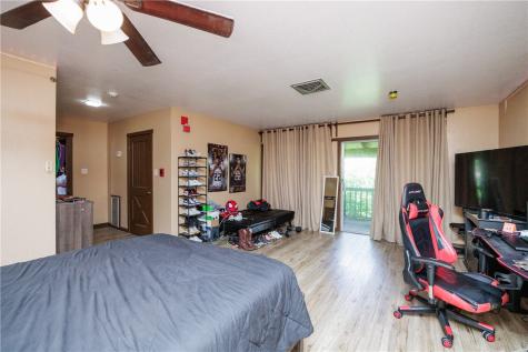 5335 E Riverview Drive Robstown TX 78380