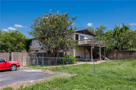 5335 E Riverview Drive Robstown TX 78380