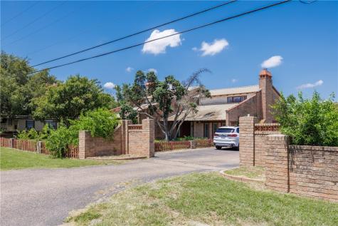 5335 E Riverview Drive Robstown TX 78380
