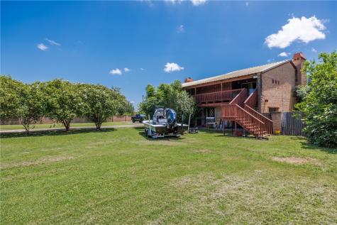 5335 E Riverview Drive Robstown TX 78380