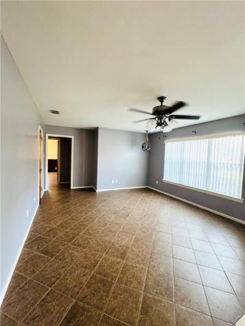 1230 Red Bird Drive Rockport TX 78382