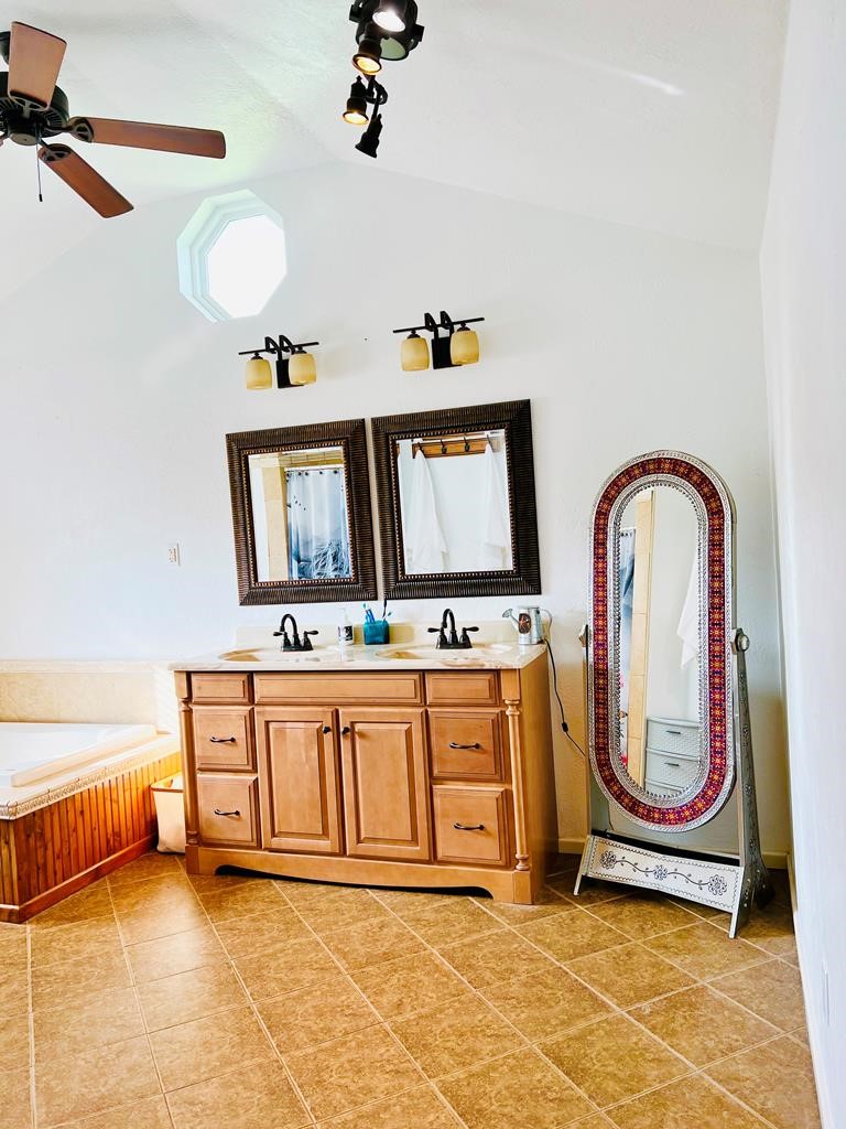 1230 Red Bird Drive Rockport TX 78382