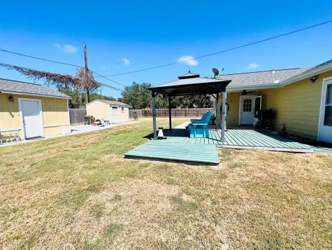 1230 Red Bird Drive Rockport TX 78382