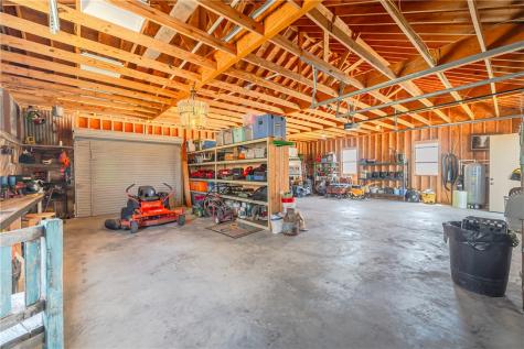 4881 Fm 798 Pawnee TX 78145