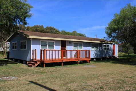 1280 E County Road 2328 Riviera TX 78379