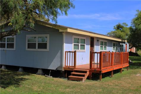 1280 E County Road 2328 Riviera TX 78379