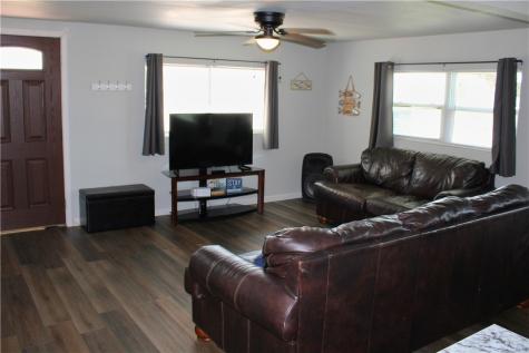 1280 E County Road 2328 Riviera TX 78379