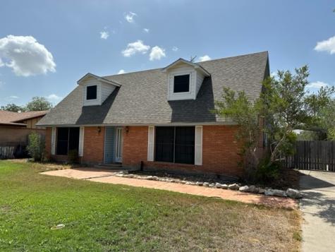1916 Martin Street Kingsville TX 78363