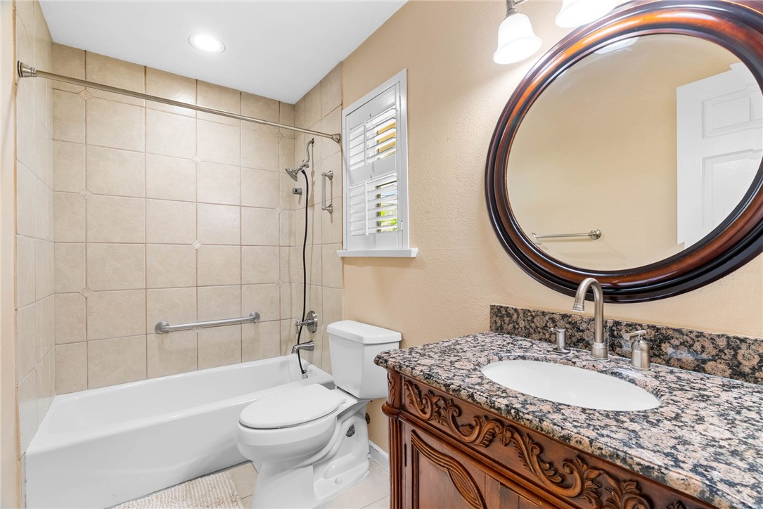 1613 Sandalwood Drive Corpus Christi TX 78412