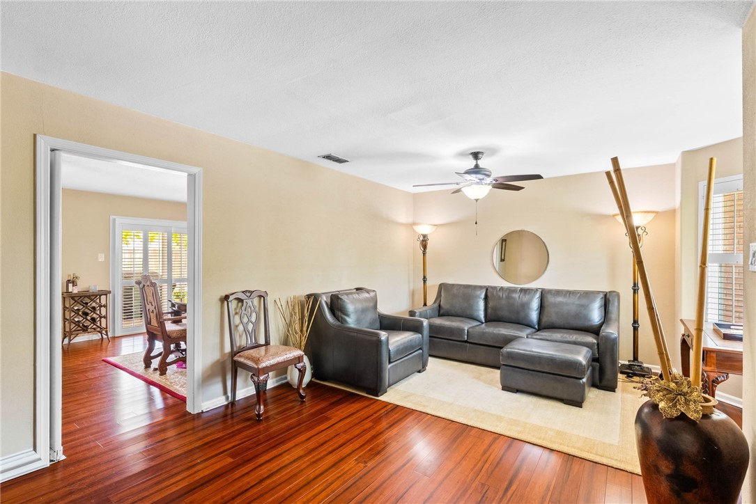 1613 Sandalwood Drive Corpus Christi TX 78412