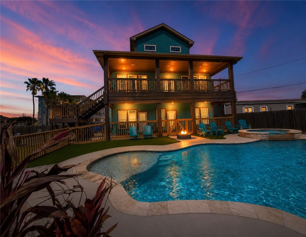 1524 Whispering Sands Street Port Aransas TX 78373