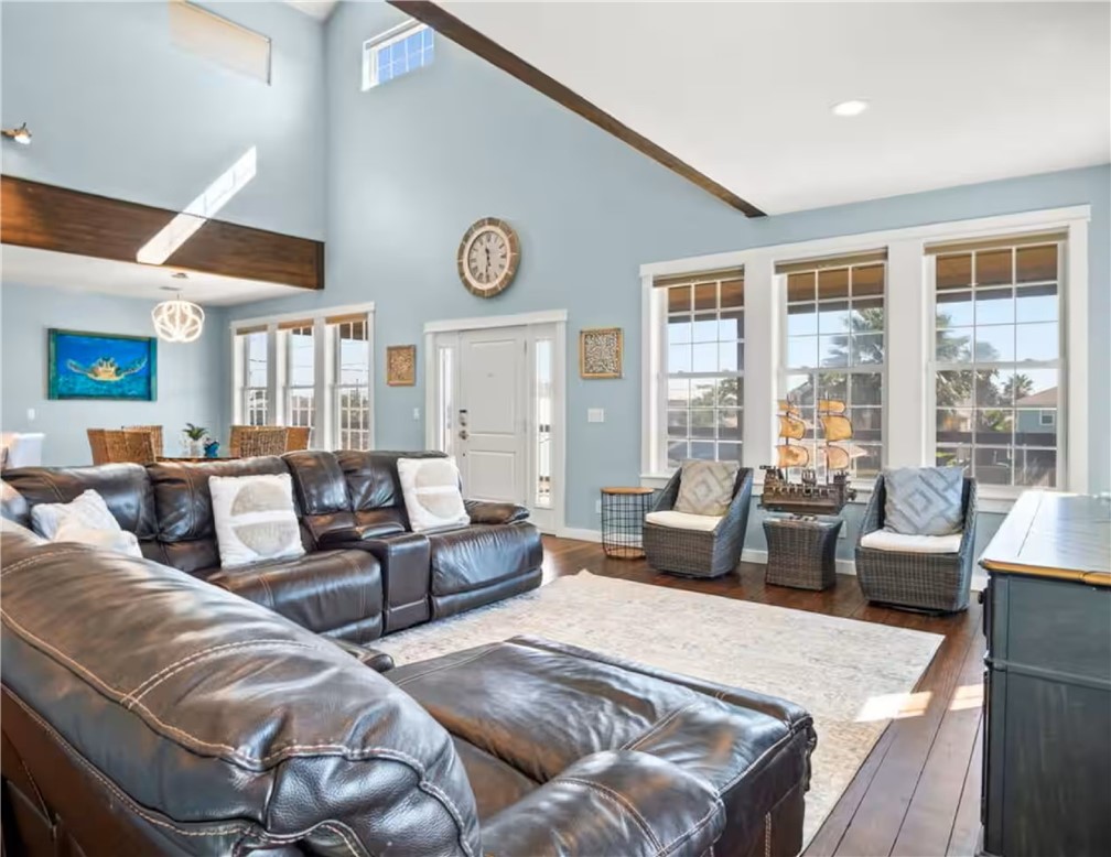 1524 Whispering Sands Street Port Aransas TX 78373