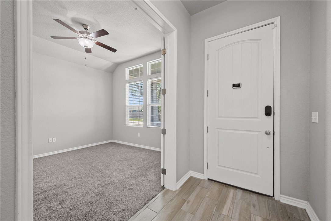 118 Norwood Oaks Drive Rockport TX 78382