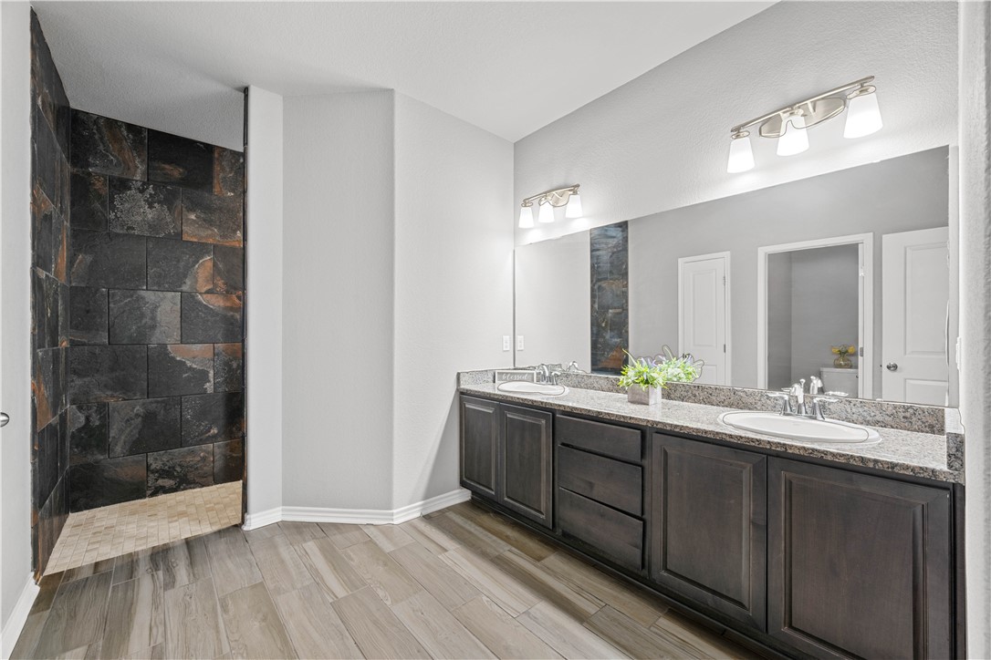 118 Norwood Oaks Drive Rockport TX 78382