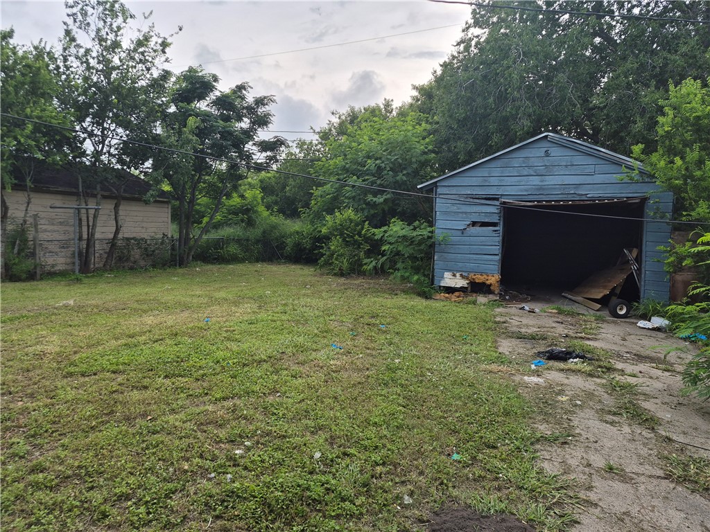 1265 Golla Drive Corpus Christi TX 78407