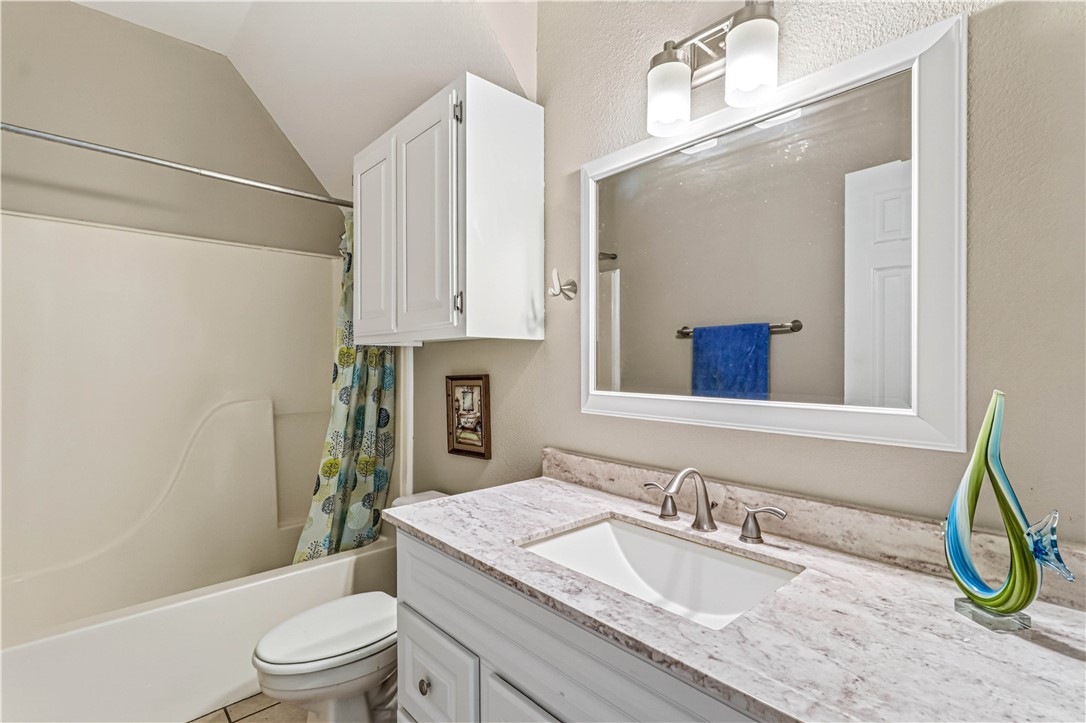 909 Whispering Sands Street Port Aransas TX 78373