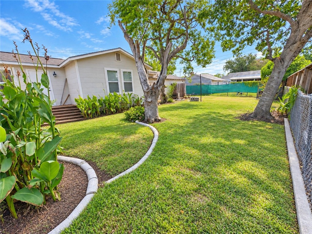 645 Mcclendon Street Corpus Christi TX 78404