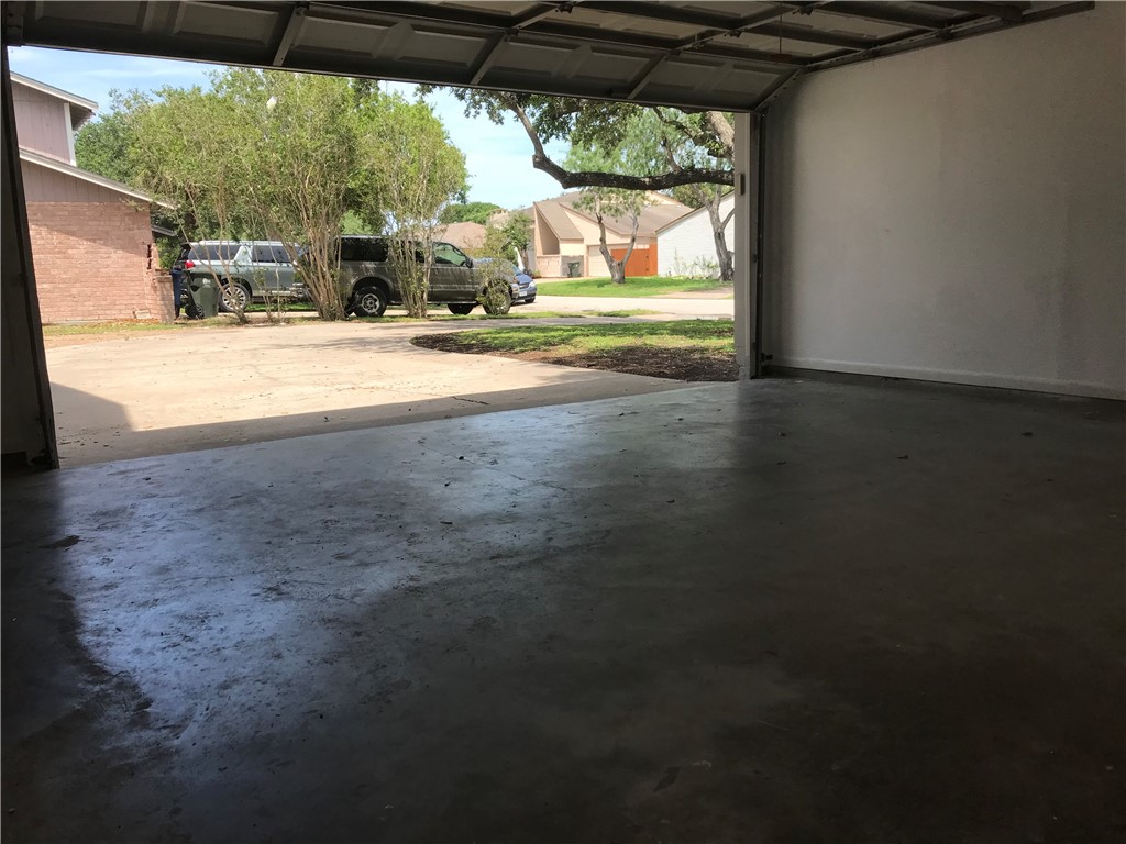 1226 Clarion Drive Corpus Christi TX 78412