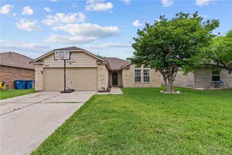 1015 Cupertino Street Portland TX 78374