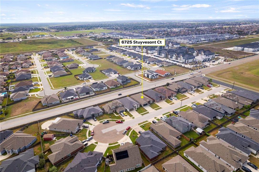 6725 Stuyvesant Court Corpus Christi TX 78414