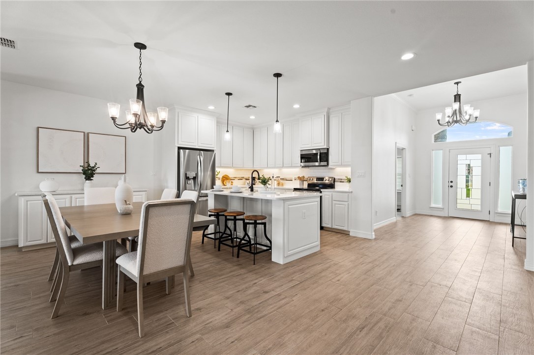 6725 Stuyvesant Court Corpus Christi TX 78414
