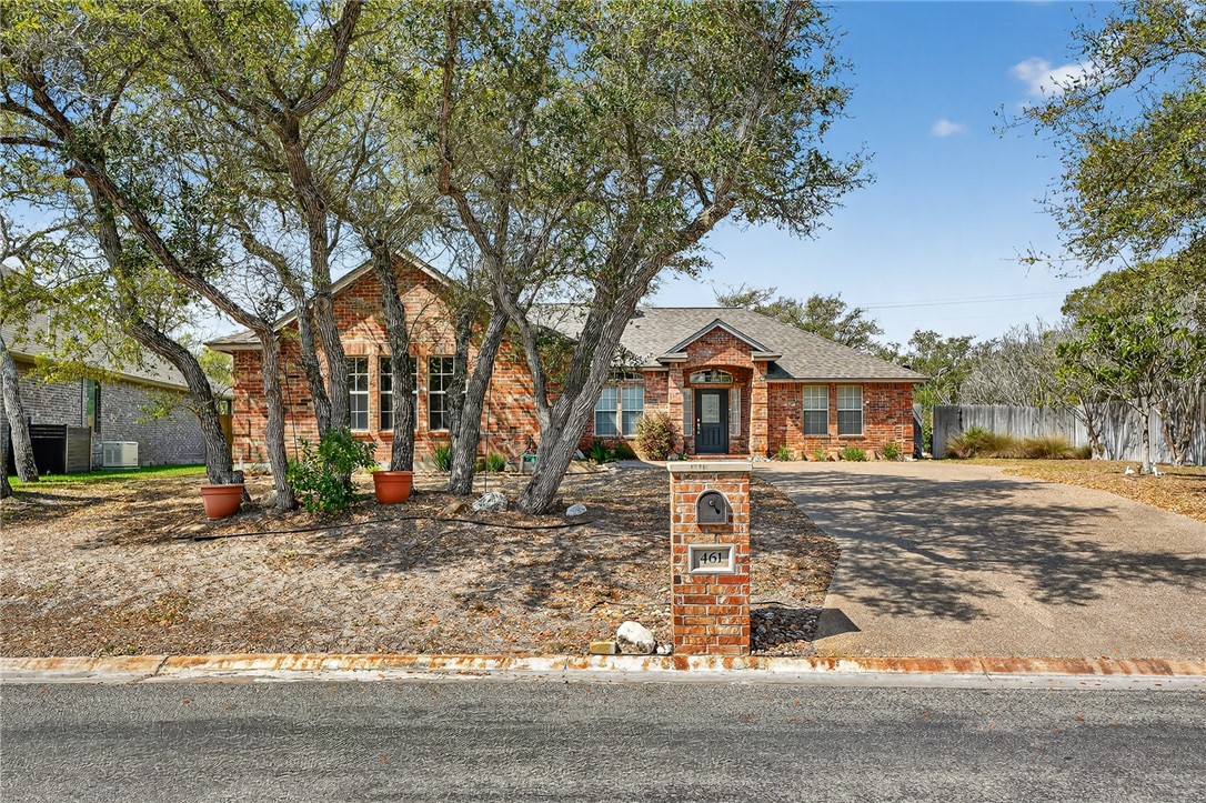 461 Augusta Drive Rockport TX 78382