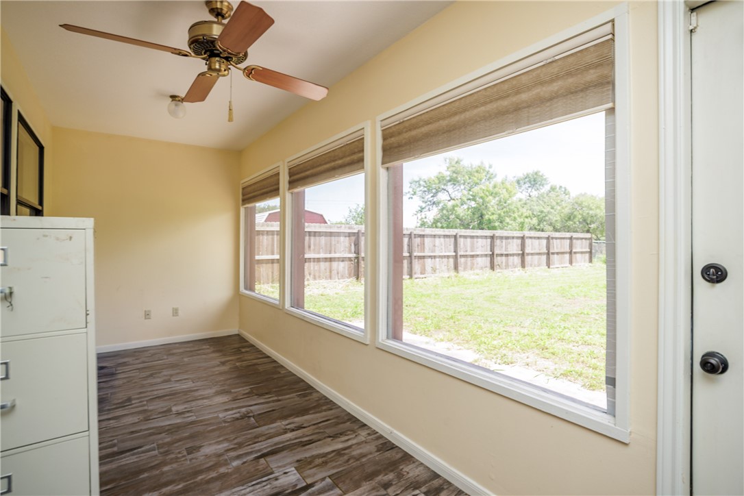 10821 Annaville Road Corpus Christi TX 78410