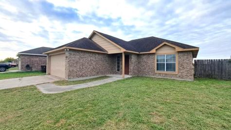 2104 Margaret Lane Kingsville TX 78363