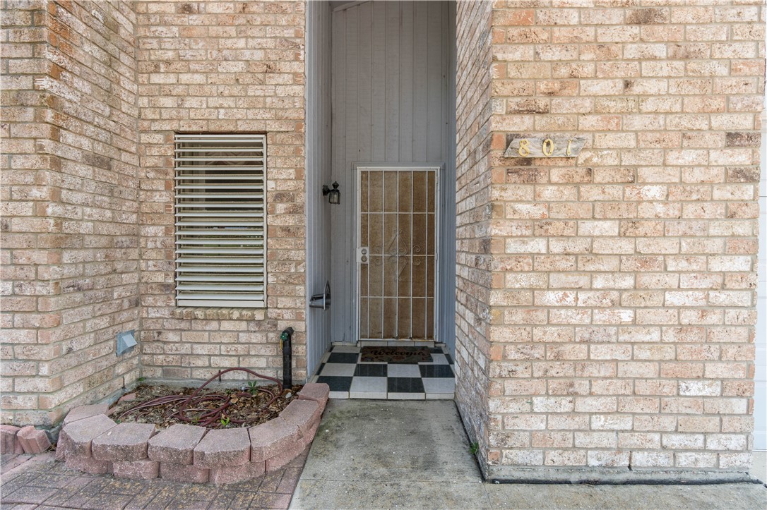801 Saint Columban Place Corpus Christi TX 78418