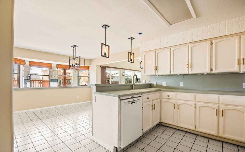 13625 Catamaran Drive Corpus Christi TX 78418