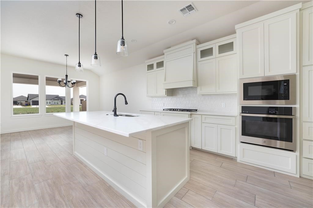 1437 Lois Chesney Street Corpus Christi TX 78415