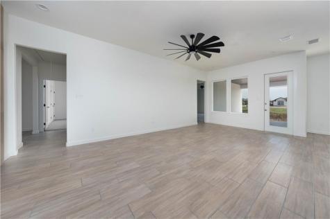 1437 Lois Chesney Street Corpus Christi TX 78415