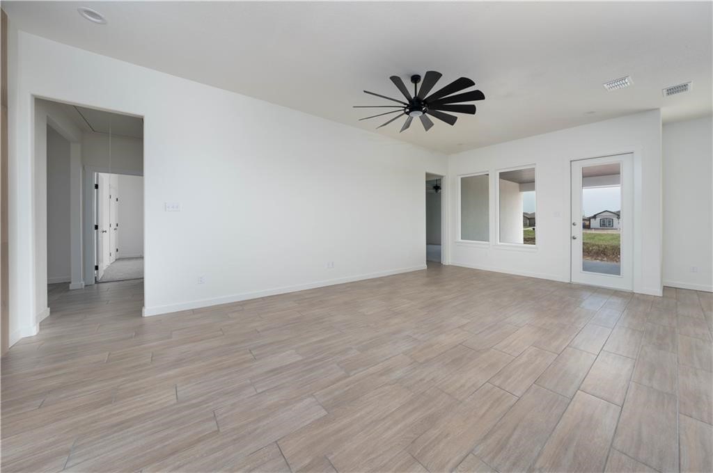 1437 Lois Chesney Street Corpus Christi TX 78415