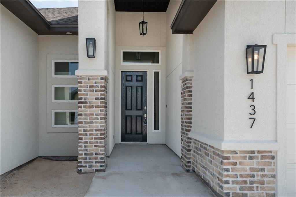 1437 Lois Chesney Street Corpus Christi TX 78415