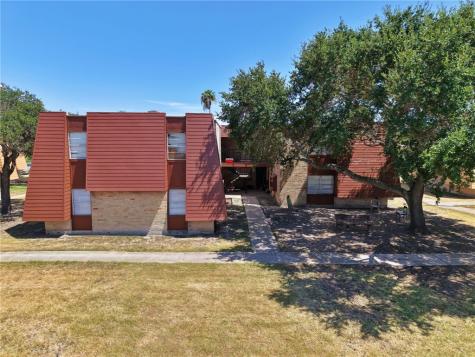410 Lang Road Portland TX 78374