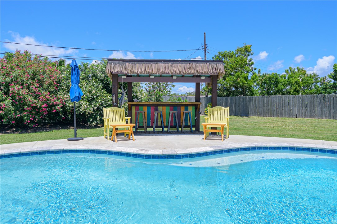 1622 Cherry Street Rockport TX 78382