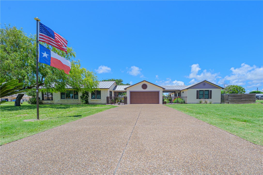 1622 Cherry Street Rockport TX 78382