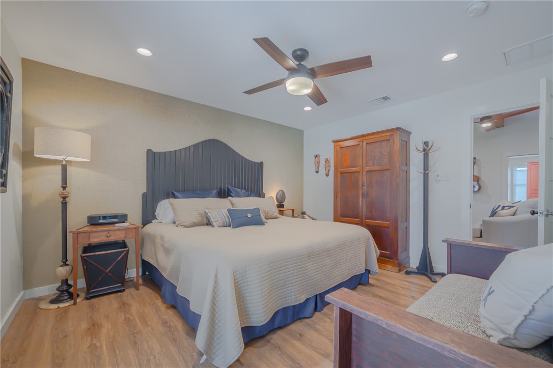 1622 Cherry Street Rockport TX 78382
