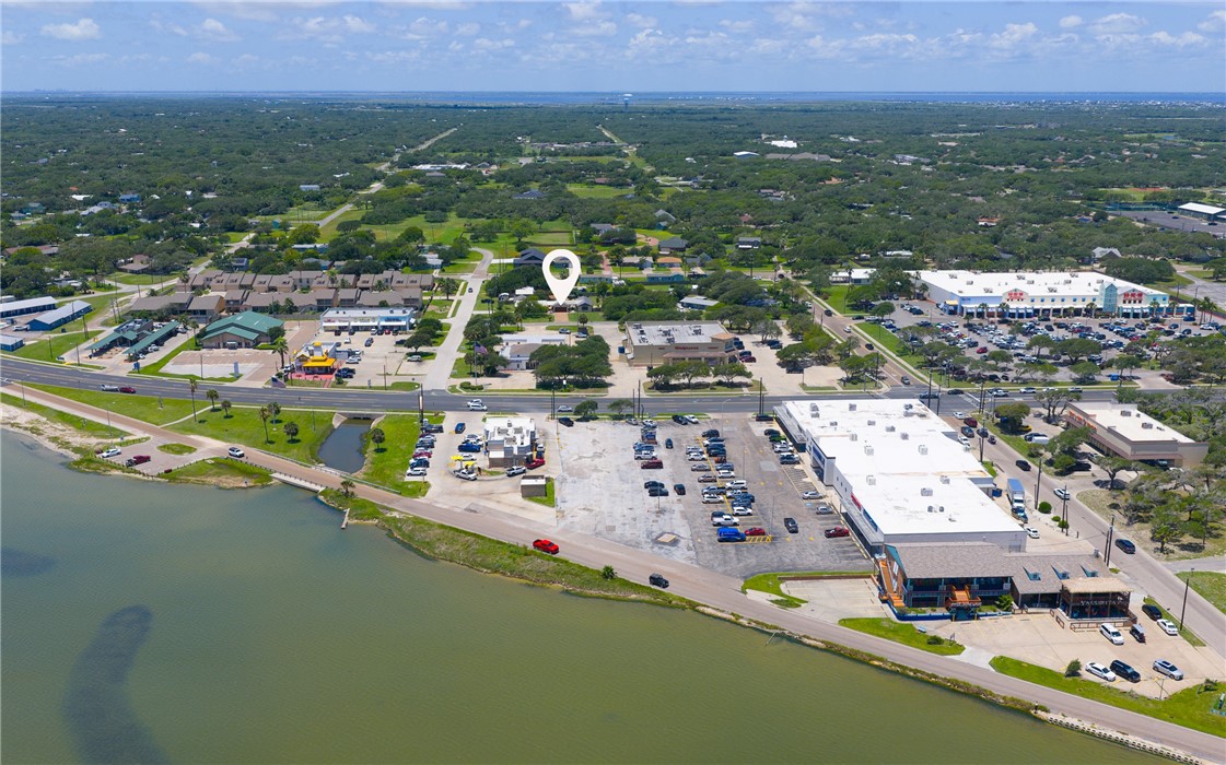 1622 Cherry Street Rockport TX 78382