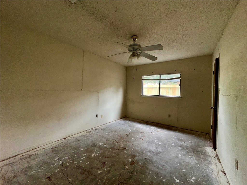 4821 Meadow Vale Circle Corpus Christi TX 78413